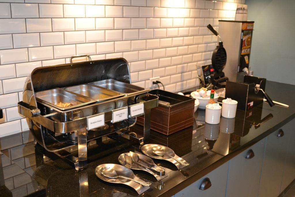 Country Inn & Suites By Radisson Roseville - St Paul Zewnętrze zdjęcie